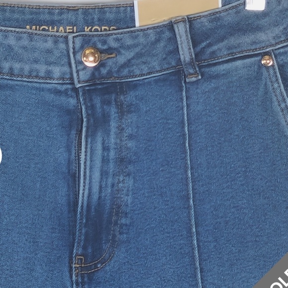 NWT Michael Kors Carmen Wide Leg Pintuck Medium Wash Jeans US Size 12 - Picture 3 of 11